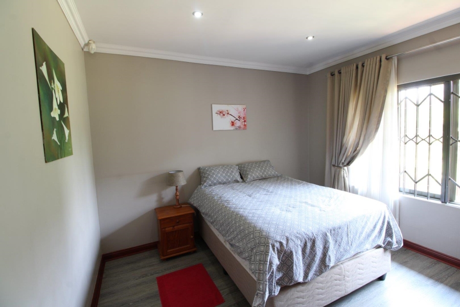 11 Bedroom Property for Sale in Van Der Hoff Park North West